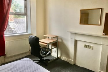 4 bed flat, Clifton Place, Greenbank, Plymouth, PL48HX - Image 7